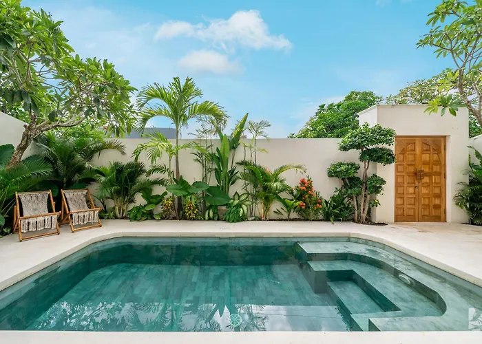 Villa Ixora - Exquisite 3br In Berawa,canggu