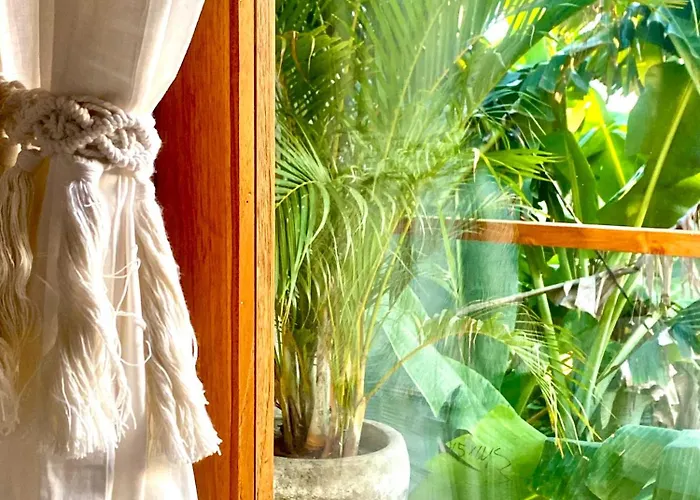 Ixora - Exquisite 3br In Berawa,canggu Canggu